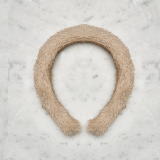 Hårbøyle, Fuskepels - Lys beige