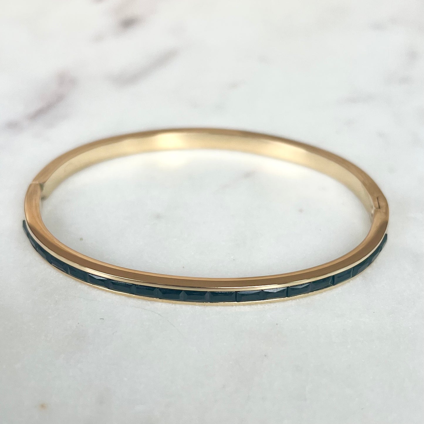 Bangle, ovalt armbånd - Sort, gull