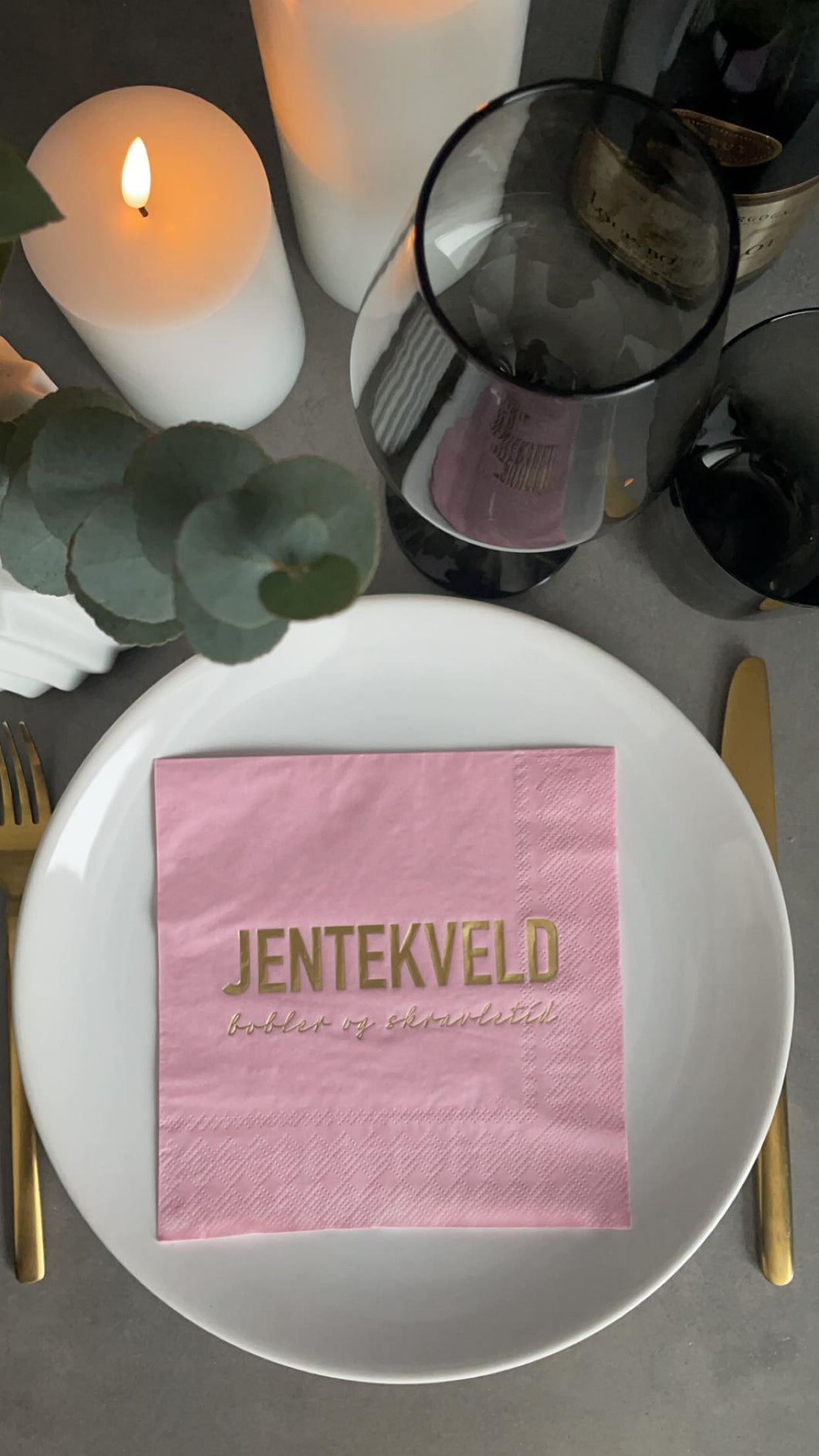 3-lags rosa serviett med gull tekst - Jentekveld bobler & skravletid