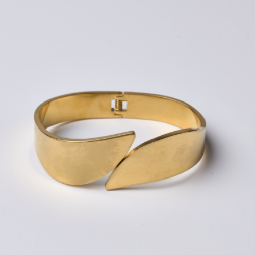 Cuff Bangle - Gull