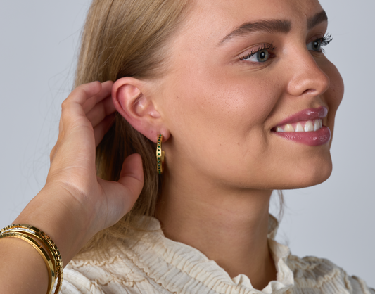 Øredobber - Gull - Ringer med grønne stener