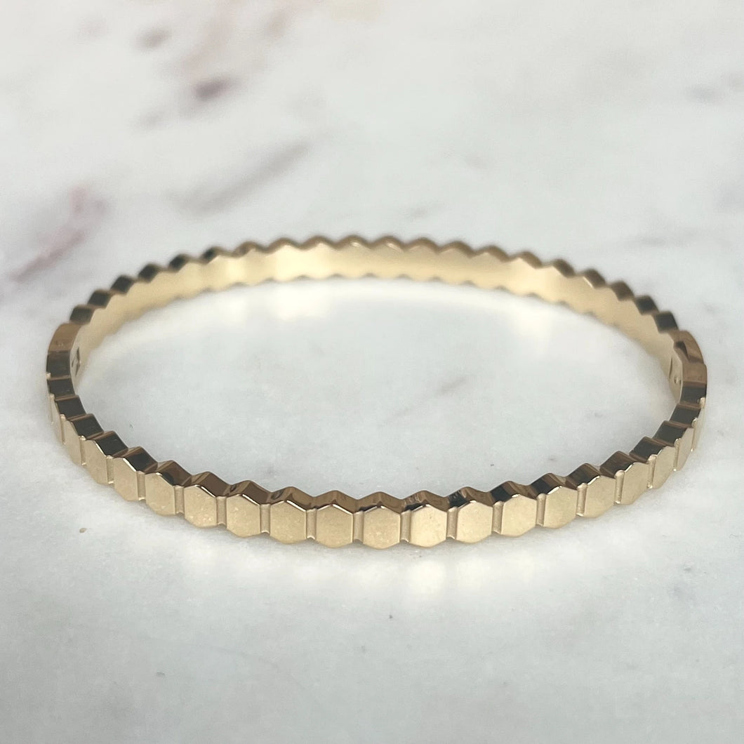 Bangle, ovalt armbånd - Hexagon, gull