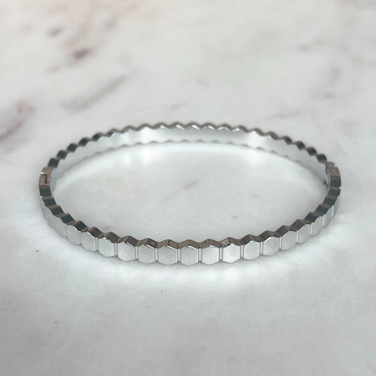 Bangle, ovalt armbånd - Hexagon, sølv