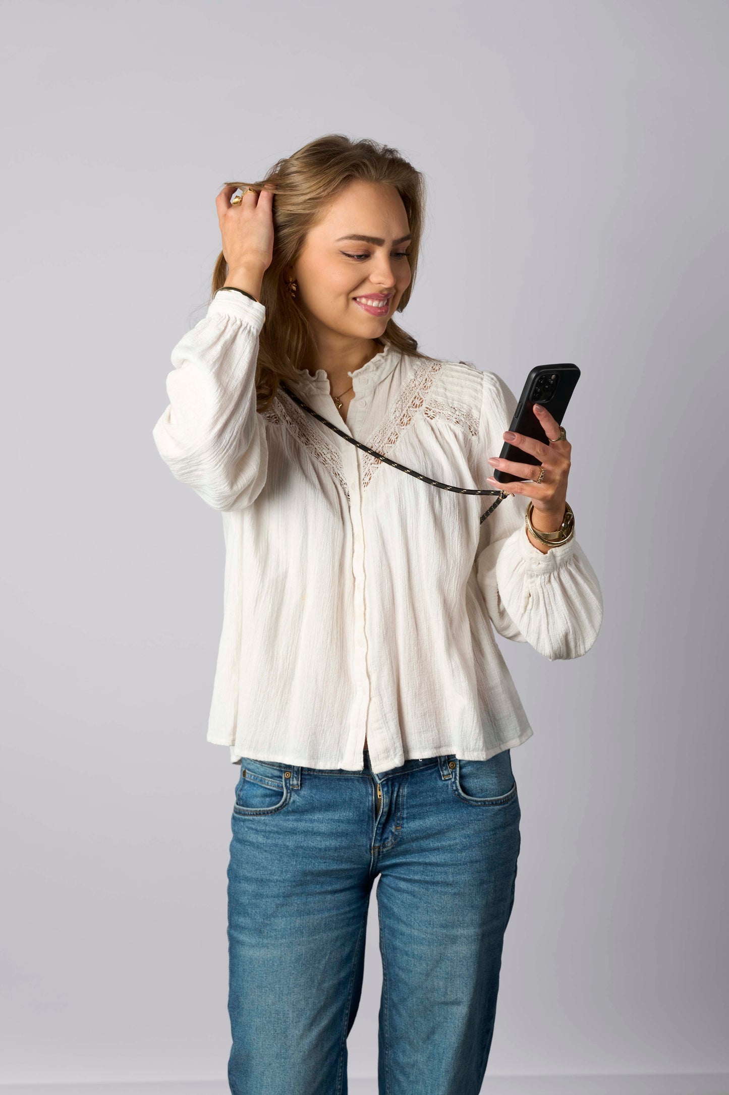 Mobilstropp - Justerbar, sort snor med gull