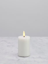 Last inn bildet i Galleri-visningsprogrammet, Naturtro LED-kubbelys, hvit 5 x 7,5 cm
