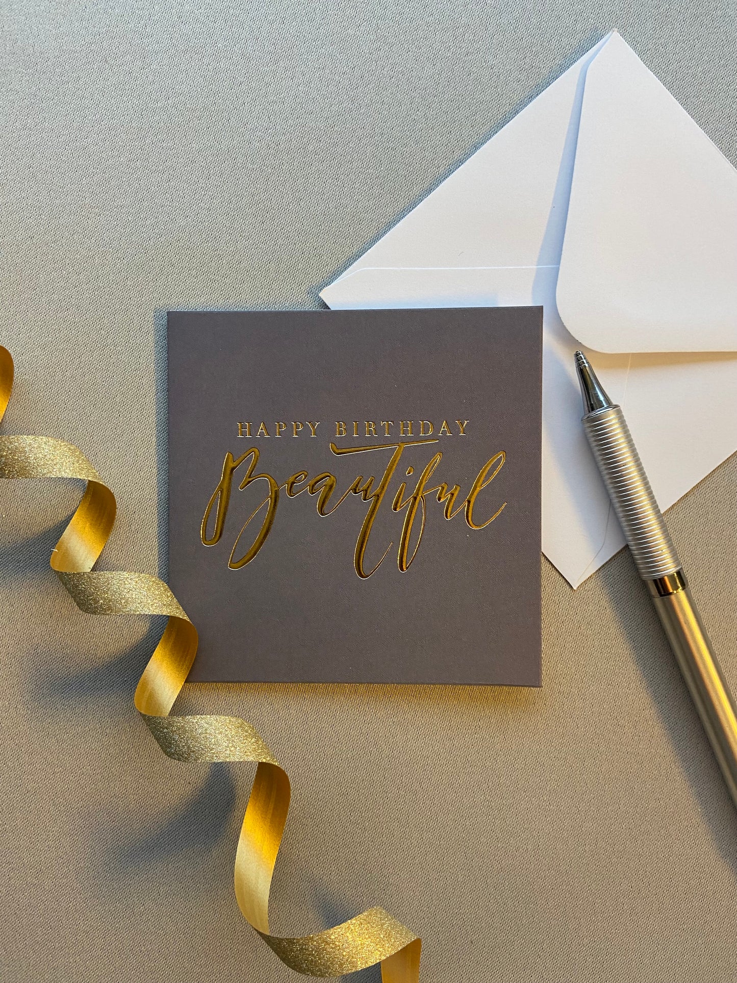 Gratulasjonskort "Happy Birthday beautiful!"