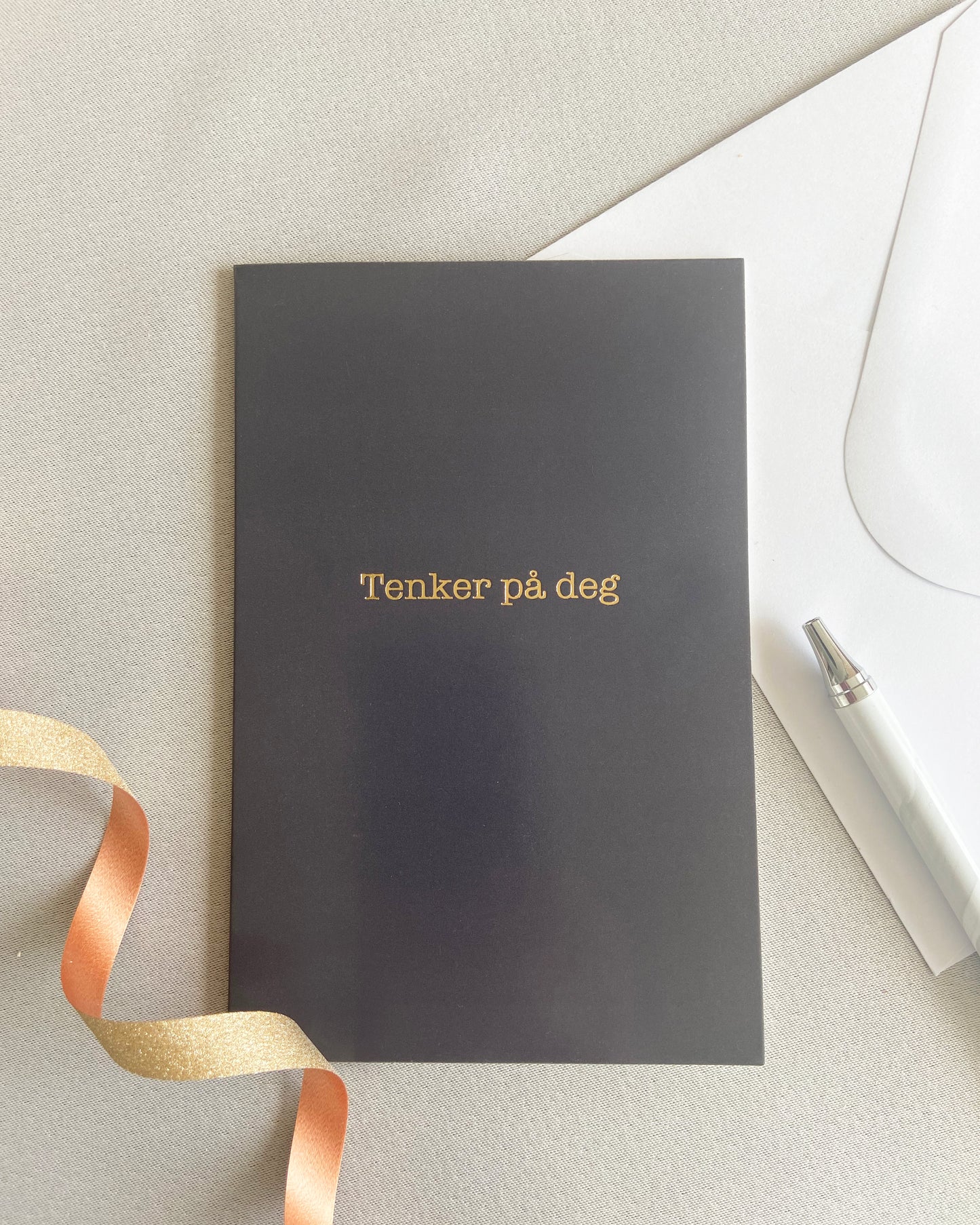 Gratulasjonskort "Tenker på deg"